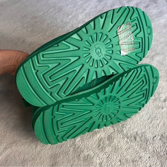 UGG Neumel Heritage Chukka Lace-Up Suede Sherpa UGGPlush Wool Boot Green Teal - Picture 9 of 15